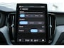 Volvo XC60 T6 Plug-in hybrid AWD Plus Black Edition | | Panoramadak | Verwarmbare voorstoelen+achterbank | 360 graden camera | Adaptieve cruise control | Premium audio by Harman Kardon | Elektrische achterklep |