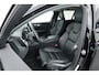 Volvo V60 2.0 T6 Plug-in hybrid AWD Plus Dark | Stoel 4 & Stuur Verwarming | achteruitrijcamera | Memory | 19" |