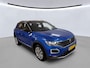 Volkswagen T-Roc 1.5 TSI 150pk DSG Sport / Virtual Cockpit / LED / Navigatie / Camera / Afneembare Trekhaak / 17" LMV