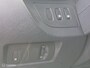 Renault Kangoo 1.2 LIMITED / 5 Persoons / USB aansluiting / ISO fix / Dak rails / 15 inch Sportvelgen