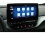 Volkswagen ID.4 Pure 52 kWh SOH 92% Trekhaak Navigatie Parkeersensoren Adaptive Cruise Apple CarPlay/Android Auto