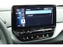 Volkswagen ID.4 Pure 52 kWh SOH 92% Trekhaak Navigatie Parkeersensoren Adaptive Cruise Apple CarPlay/Android Auto