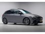 Mercedes-Benz B-klasse 220 AMG Line Night Aut. [ Panorama LED Navi Camera Sfeer Carplay ]