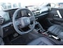 Citroën C4 C4 1.2 HYbrid 145PK MAX | HEAD UP DISPLAY | CAMERA VOOR + ACHTER | NAVIGATIE | DRAADLOZE TELEFOONLADER | FULL LED KOPLAMPEN | DRAADLOZE APPLE CARPLAY/ANDROID AUTO | 18" LICHTMETALEN VELGEN | ADAPTIVE CRUISE CONTROL | CLIMATE CONTROL | LEDEREN BEKLEDING | DAB+ RADIO | KEYLESS ENTRY/START |