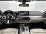 BMW 5-Serie 520i High Executive Edition | M- PAKKET SPORTSTUUR | STOELVERWARMING | STOELKOELING | MEMORY STOELEN | LEDEREN BEKLEDING | CRUISE CONTROL |