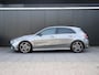 Mercedes-Benz A-klasse 200 Premium Plus | AMG LINE | MEMORY | PANO-DAK | CAMERA | STOELVERW. | CRUISE | NAVI |