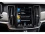 Volvo V90 2.0 T8 Plug-in Hybrid AWD R-Design | PHEV | Trekhaak | Panoramadak | Head-up Display | Harman Kardon Audio | 360 Graden Camera | Elektrisch Verstelbare Voorstoelen | Keyless Entry | BLIS | Cruise Control Adaptief | Navigatie | Apple Carplay | Android Auto
