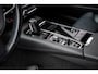 Volvo V90 2.0 T8 Plug-in Hybrid AWD R-Design | PHEV | Trekhaak | Panoramadak | Head-up Display | Harman Kardon Audio | 360 Graden Camera | Elektrisch Verstelbare Voorstoelen | Keyless Entry | BLIS | Cruise Control Adaptief | Navigatie | Apple Carplay | Android Auto