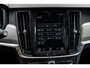 Volvo V90 2.0 T8 Plug-in Hybrid AWD R-Design | PHEV | Trekhaak | Panoramadak | Head-up Display | Harman Kardon Audio | 360 Graden Camera | Elektrisch Verstelbare Voorstoelen | Keyless Entry | BLIS | Cruise Control Adaptief | Navigatie | Apple Carplay | Android Auto