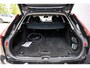 Volvo V90 2.0 T8 Plug-in Hybrid AWD R-Design | PHEV | Trekhaak | Panoramadak | Head-up Display | Harman Kardon Audio | 360 Graden Camera | Elektrisch Verstelbare Voorstoelen | Keyless Entry | BLIS | Cruise Control Adaptief | Navigatie | Apple Carplay | Android Auto