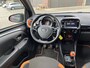 Toyota Aygo 1.0 VVT-i x-JBL | Origineel NL en 1e Eigenaar | Trekhaak