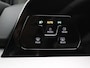 Volkswagen Golf 1.5 eHybrid Life Edition 204PK DSG Trekhaak, Memorystoel, Ergo Active Stoelen, 17" LM Velgen, Keyless, Side Assist, Stoel-Stuurverwarming, Navi via Apple Carplay/Android Auto