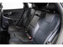 Volvo V40 T3 R-Design | Trekhaak | Parkeercamera | Navigatie | Parkeersensoren voor + achter | Stoelverwarming | 17'' Lichtmetalen velgen | Dealer onderhouden | All Season banden |