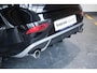 Volvo V40 T3 R-Design | Parkeercamera | Navigatie | Parkeersensoren voor + achter | Stoelverwarming | 17'' Lichtmetalen velgen | Dealer onderhouden | Trekhaak | All Season banden |