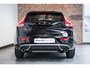 Volvo V40 T3 R-Design | Trekhaak | Parkeercamera | Navigatie | Parkeersensoren voor + achter | Stoelverwarming | 17'' Lichtmetalen velgen | Dealer onderhouden | All Season banden |