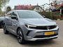 Opel Grandland 1.6 Turbo Plug-in Hybrid 225PK Business Elegance Automaat + 18"/ Navi/ Clima/ Ad.Cruise/ Full-LED/ CarPlay/ Winterpakket/ Park-Assist/ Camera/ NL auto