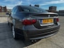 BMW 3-Serie 325i Dynamic Executive AIRCO CRUISE TREKHAAK NAP