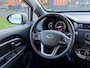Kia Rio 1.4 CVVT Comfort Pack 109PK 5 DEURS! AIRCO l 17'LMV l MTF-STUUR l ELEK PAKKET! DEALER OH l TOPSTAAT! NIEUWE APK!