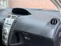 Toyota Yaris 1.3 VVTi Sol 87PK 5 DEURS! NL AUTO NAP! AIRCO l MTF-STUUR l ELEK PAKKET l TREKHAAK l 16'LMV l SPOILER! TOPSTAAT!