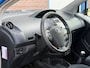Toyota Yaris 1.3 VVTi Sol 87PK 5 DEURS! NL AUTO NAP! AIRCO l MTF-STUUR l ELEK PAKKET l TREKHAAK l 16'LMV l SPOILER! TOPSTAAT!