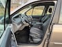Renault Scenic 1.6-16V Tech Line Automaat ECC El. pakket Audio/CD PDC Navi Bi-Xenon Cruise LMV 16" Dealeronderhoud APK 16/02/2027