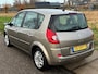 Renault Scenic 1.6-16V Tech Line Automaat ECC El. pakket Audio/CD PDC Navi Bi-Xenon Cruise LMV 16" Dealeronderhoud APK 16/02/2027
