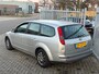 Ford Focus Wagon 1.6-16V Trend! NIEUWE APK l AIRCO ECC l MTF-STUUR l ELEK PAKKET l LMV! LEUKE FRISSE AUTO!
