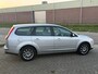 Ford Focus Wagon 1.6-16V Trend! NIEUWE APK l AIRCO ECC l MTF-STUUR l ELEK PAKKET l LMV! LEUKE FRISSE AUTO!
