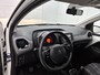 Peugeot 108 1.0 Style 72pk | Airco | Begrenzer | IsoFix |