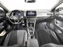 Volkswagen T-Roc 1.5 TSI Life IQ LIghts ACC Stoelv