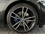 BMW 3-Serie 330i High Executive M Sport Pano|HuD|Sfeer|NAP