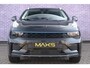 Lynk & Co 01 1.5 Plug-in Hybrid | PHEV | Panoramadak | 360 Graden Camera | Infinity Audio Systeem | Lichtmetalen Velgen 20 inch | Adaptive Cruise Control | Elektrisch bedienbare achterklep | Apple Carplay/Android Auto | Stoelverwarming | Achteruitrijcamera | Keyless Entry | Elektrisch verstelbare bestuurderstoel met geheugenfunctie