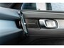 Volvo XC40 Plug-in Hybrid T4 Inscription Expression | Plug-in Hybrid (PHEV) | Trekhaak | Achteruitrijcamera | Harman Kardon Audio | Keyless Entry | Elektrische Achterklep