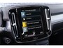 Volvo XC40 Plug-in Hybrid T4 Inscription Expression | Plug-in Hybrid (PHEV) | Trekhaak | Achteruitrijcamera | Harman Kardon Audio | Keyless Entry | Elektrische Achterklep