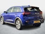 Kia Niro EV e-Niro DynamicLine 64 kWh SoH 88,1% / Trekhaak / Adaptive Cruise / Warmtepomp / Stoel & Stuurverwarming / Half Leder / Carplay / Camera / Navigatie / 3 Fase / DAB / Keyless / Full LED / 1e Eigenaar /