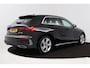 Audi A3 Sportback 30 TFSI S edition (DIGITALE COCKPIT, STOELVERWARMING, CRUISE ADAPTIEF, NAVIGATIE, PARKEERSENSOREN)