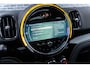 MINI Countryman 1.5 Cooper S E ALL4 Classic | Plug-in Hybrid (PHEV) | Panoramadak | Head-up Display | Lederen Bekleding | Navigatie | Apple Carplay | Android Auto | Achteruitrijcamera | Harman Kardon Audio | Adaptieve Cruise Control |