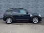 MINI Countryman Mini 1.5 Cooper S E ALL4 Classic | Plug-in Hybrid (PHEV) | Panoramdak | Head-up Display | Lederen Bekleding | Navigatie | Apple Carplay | Android Auto | Achteruitrijcamera | Harman Kardon Audio | Adaptieve Cruise Control |