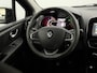 Renault Clio Estate 0.9 TCe Zen Airco, Navi, Keyless start, Bluetooth Bij de verkoop van gebruikte voertuigen door CD-Cars wordt geen standaard garantie verstrekt. De koper aanvaardt het voertuig in de staat waarin het zich bevindt op het moment van aankoop