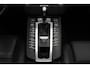 Porsche Macan 2.0 / 69.727 km! / 1e Eign. / Trekhaak / Panoramadak / Camera / Luchtvering / Leder / 20'' / Dodehoek / DAB / Stoelverwarming / Cruise Control
