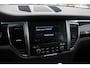 Porsche Macan 2.0 / 69.727 km! / 1e Eign. / Trekhaak / Panoramadak / Camera / Luchtvering / Leder / 20'' / Dodehoek / DAB / Stoelverwarming / Cruise Control
