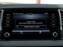 Skoda Karoq 1.0 TSI Style | Navigatie | Camera | Cruise Control | Parkeersensoren | LED Koplampen | Metallic Lak | Climate Control | Apple Carplay | Android Auto | Lichtmetalen Velgen 17'' | Privacy Glas | Auto Hold |