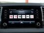 Skoda Karoq 1.0 TSI Style | Navigatie | Camera | Cruise Control | Parkeersensoren | LED Koplampen | Metallic Lak | Climate Control | Apple Carplay | Android Auto | Lichtmetalen Velgen 17'' | Privacy Glas | Auto Hold |