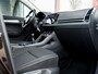 Skoda Karoq 1.0 TSI Style | Navigatie | Camera | Cruise Control | Parkeersensoren | LED Koplampen | Metallic Lak | Climate Control | Apple Carplay | Android Auto | Lichtmetalen Velgen 17'' | Privacy Glas | Auto Hold |