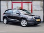 Skoda Karoq 1.0 TSI Style | Navigatie | Camera | Cruise Control | Parkeersensoren | LED Koplampen | Metallic Lak | Climate Control | Apple Carplay | Android Auto | Lichtmetalen Velgen 17'' | Privacy Glas | Auto Hold |