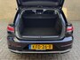 Volkswagen Arteon Shooting Brake 1.4 TSI 218pk eHybrid Elegance | Panoramadak | Trekhaak wegklapbaar | Virtual cockpit | Matrix LED | IQ Light | Navigatie | Camera | Apple CarPlay / Android Auto | Stoelverwarming voor&achter | Adaptieve cruise | Lane assist | Half leder/alcantara bekleding | Volledig dealeronderhouden