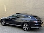 Volkswagen Arteon Shooting Brake 1.4 TSI 218pk eHybrid Elegance | Panoramadak | Trekhaak wegklapbaar | Virtual cockpit | Matrix LED | IQ Light | Navigatie | Camera | Apple CarPlay / Android Auto | Stoelverwarming voor&achter | Adaptieve cruise | Lane assist | Half leder/alcantara bekleding | Volledig dealeronderhouden