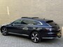 Volkswagen Arteon Shooting Brake 1.4 TSI 218pk eHybrid Elegance | Panoramadak | Trekhaak wegklapbaar | Virtual cockpit | Matrix LED | IQ Light | Navigatie | Camera | Apple CarPlay / Android Auto | Stoelverwarming voor&achter | Adaptieve cruise | Lane assist | Half leder/alcantara bekleding | Volledig dealeronderhouden