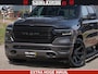 Dodge Ram LIMITED | 5.7 V8 HEMI 402PK | TUFF WIELEN | MEEST VOLLE LIMITED | PRACHTIGE KLEUR GRANITE CRYSTAL PEARL | CREW CAB | DUBBELE CABINE DC 5 PERSOONS | CREW CAB 5 PERSOONS | DUBBELE CABINE DC | MEEST ROYALE EN COMFORTABELE BEDRIJFSAUTO | HEAD-UP | LUCHTVERING | RONDOM CAMERA | MWK KLEP | PANORAMA DAK |