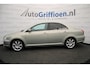 Toyota Avensis 2.0 VVTi Executive keurige automaat met trekhaak